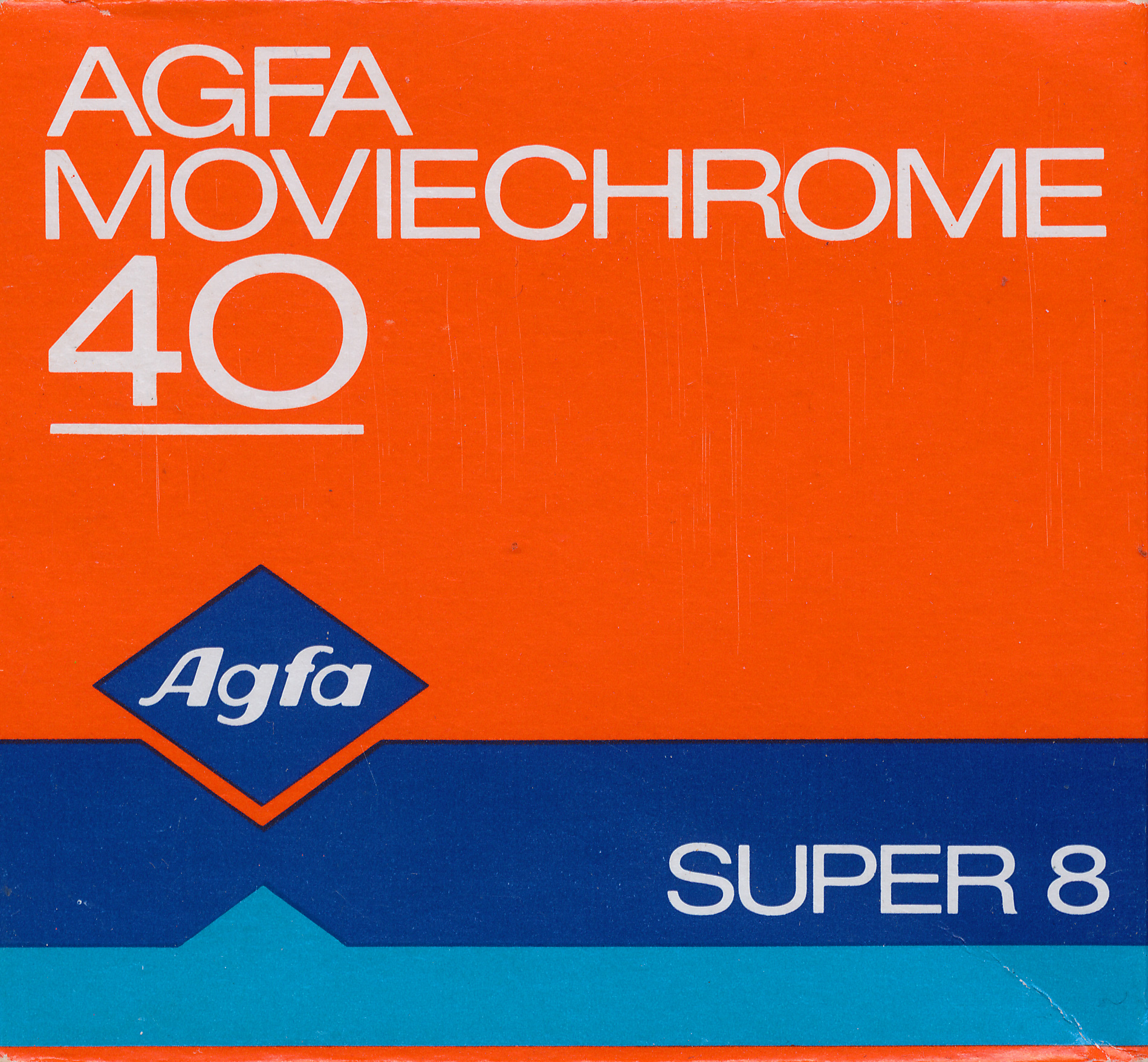 File:Agfa Moviechrome 40 - Super 8 film cartridge 2.jpg